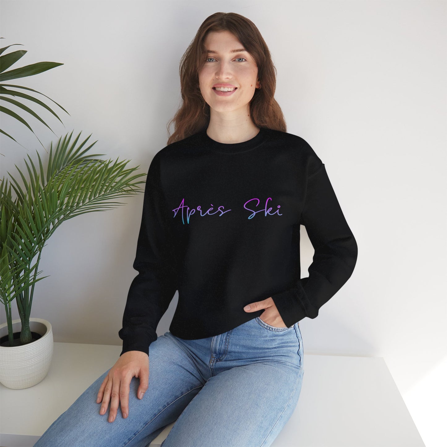 Apres Ski Script Crewneck Sweatshirt